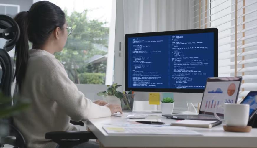 清涧县企业数字化解决方案:机器学习赋能商业模式升级的核心路径